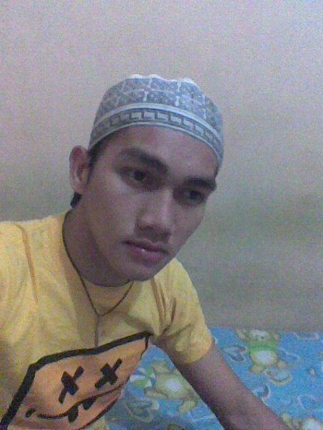 gay marriage should be between a man and a woman gay hisap batang