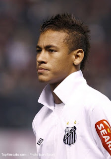 Neymar firma contrato con el Real Madrid