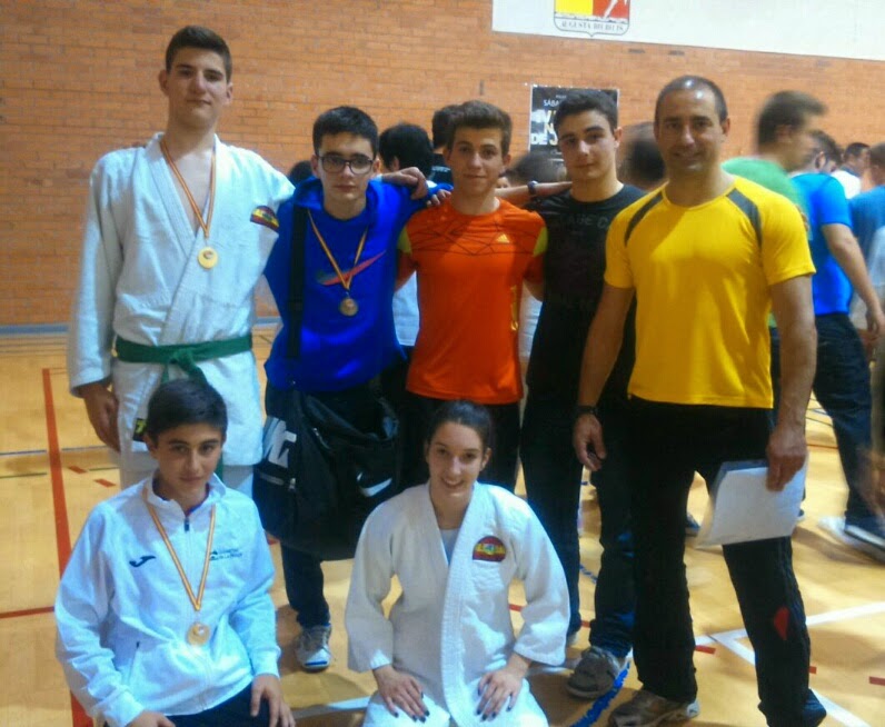 TORNEO NACIONAL DE JIU JITSU CIUDAD DE CALATAYUD.02-05-2015