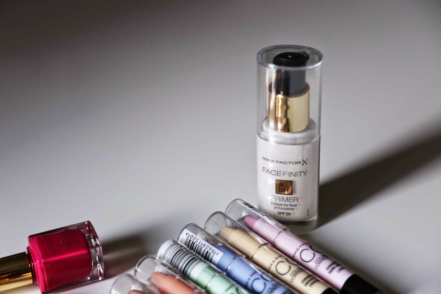 Hasta-y-embajador la crema de las manchas de pigmento de 50 ml