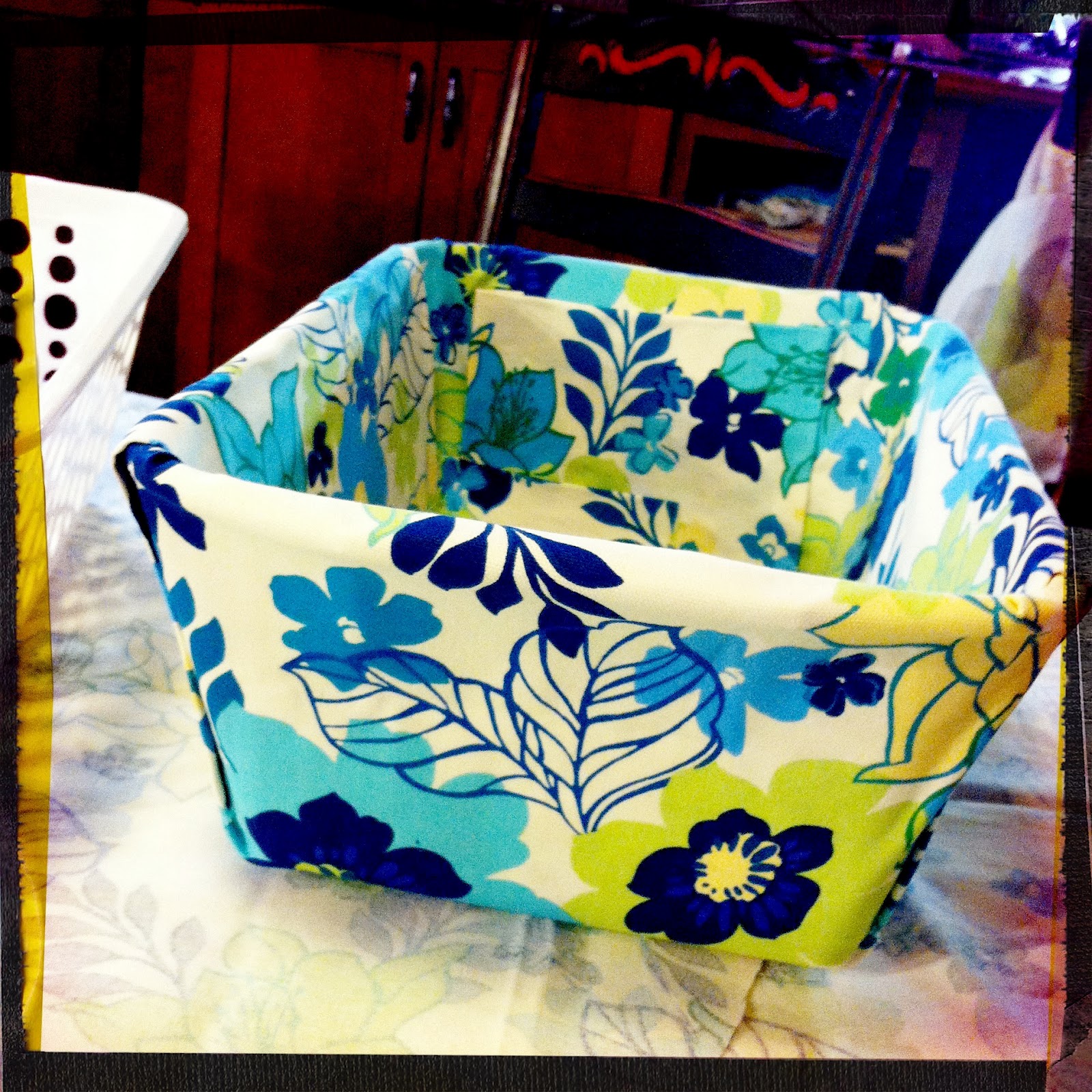 tales from a cottage DIY Fabric Covered Bins