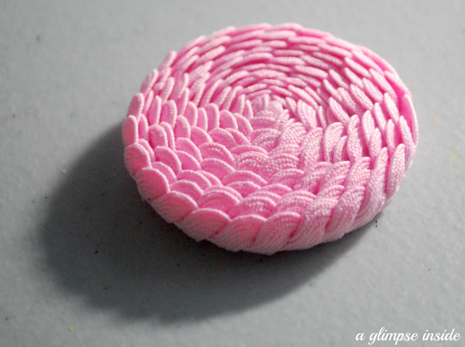 A Glimpse Inside Ric Rac Flower Tutorial