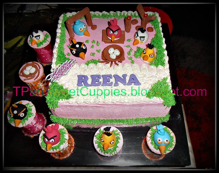 Angry Birds Cake & Cupcakes