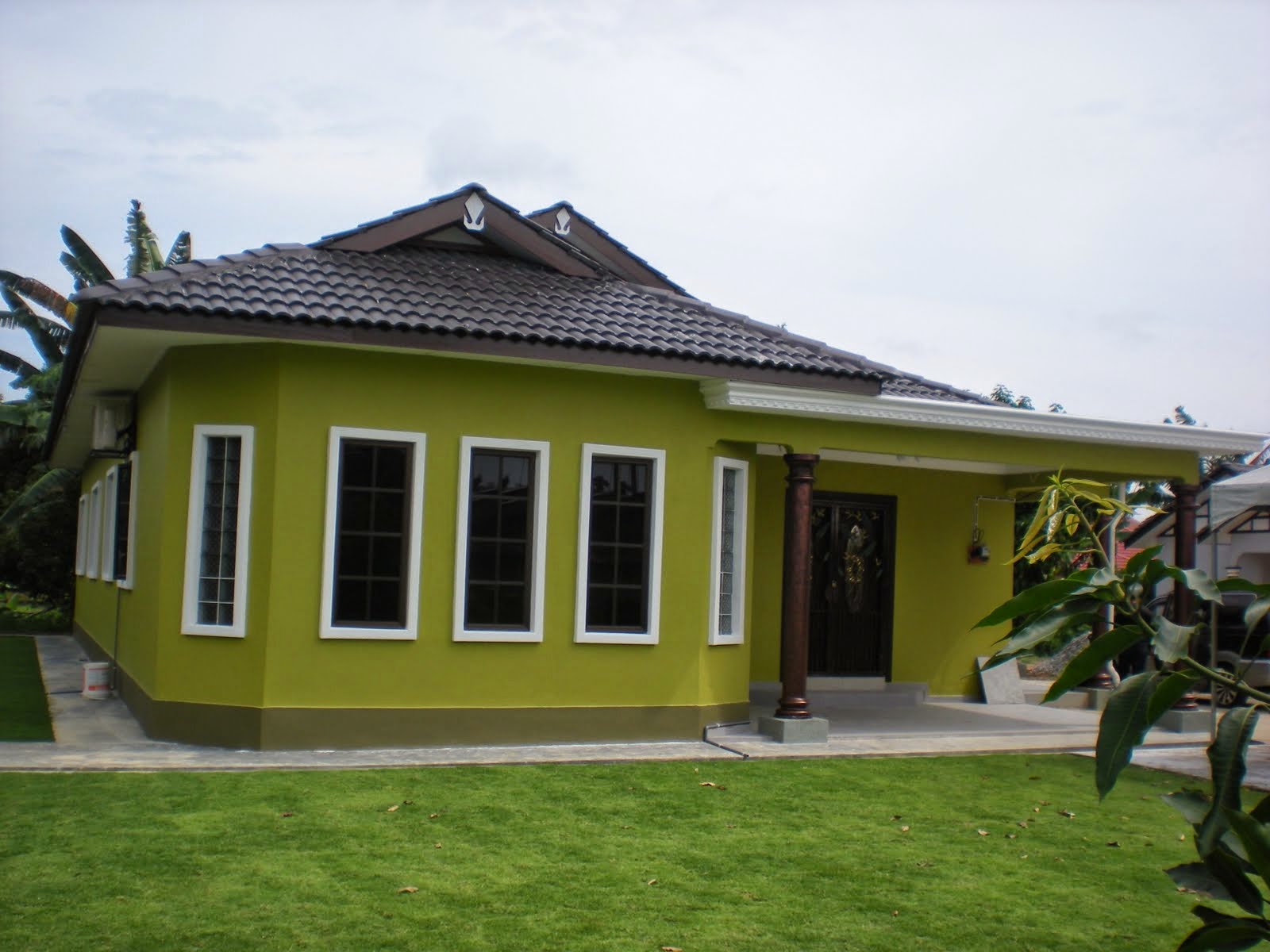 Beberapa contoh cat rumah warna hijau muda - Cari Inspirasi Rumah Disini