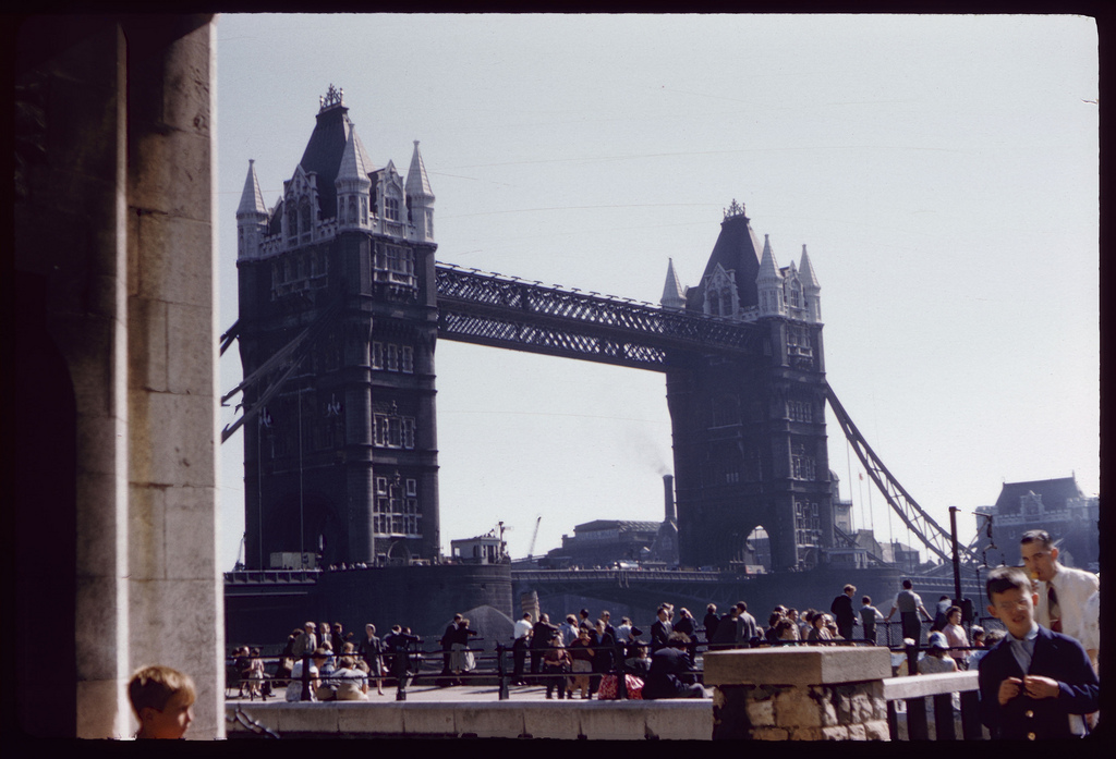 What Did Tower Bridge Look Like  in 1958 