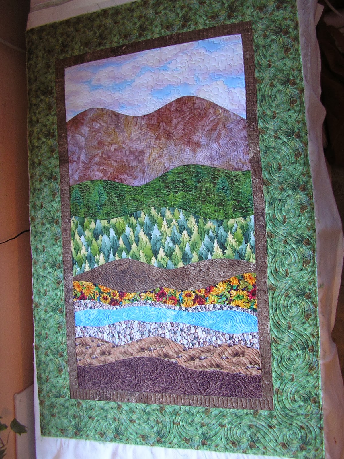 Creative Quilting by Debbie Stanton: Another Landscape from my class