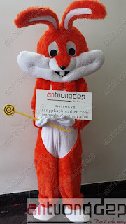 may bán mascot con thỏ 