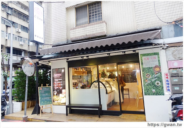 O Rose法式冰淇淋,捷運美食,捷運藍線美食,花朵冰淇淋,玫瑰花冰淇淋,少女甜點,夢幻甜點,手工冰淇淋,甜點下午茶,玫瑰花瓣,法國主廚-1