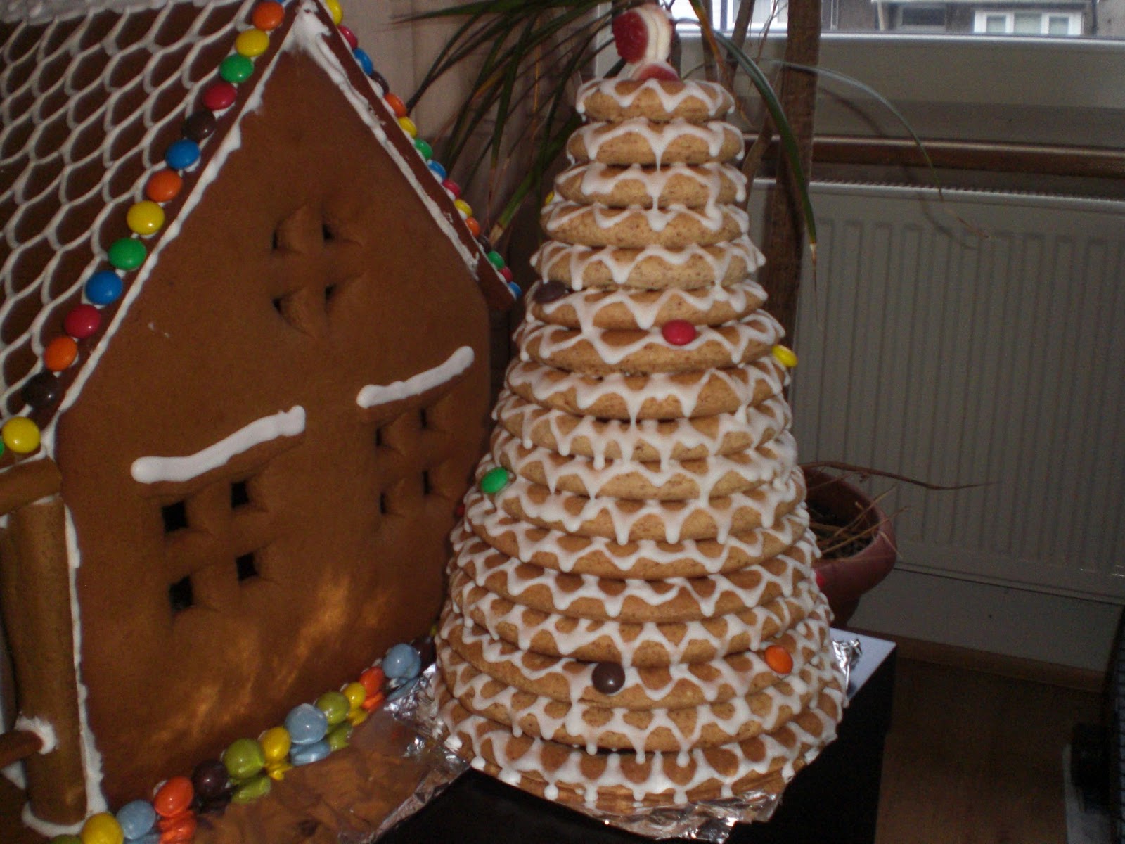 Pearls of baking Kransekake Traditional Norwegian Cake
