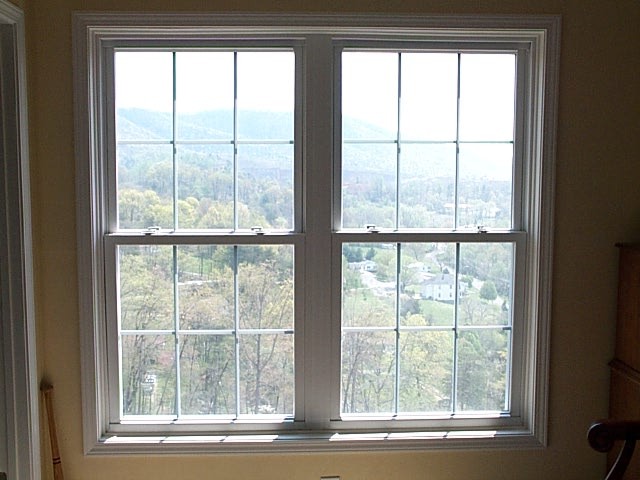 Author Donya Lynne: Show vs. Tell - Don't Over-Caulk Your Window