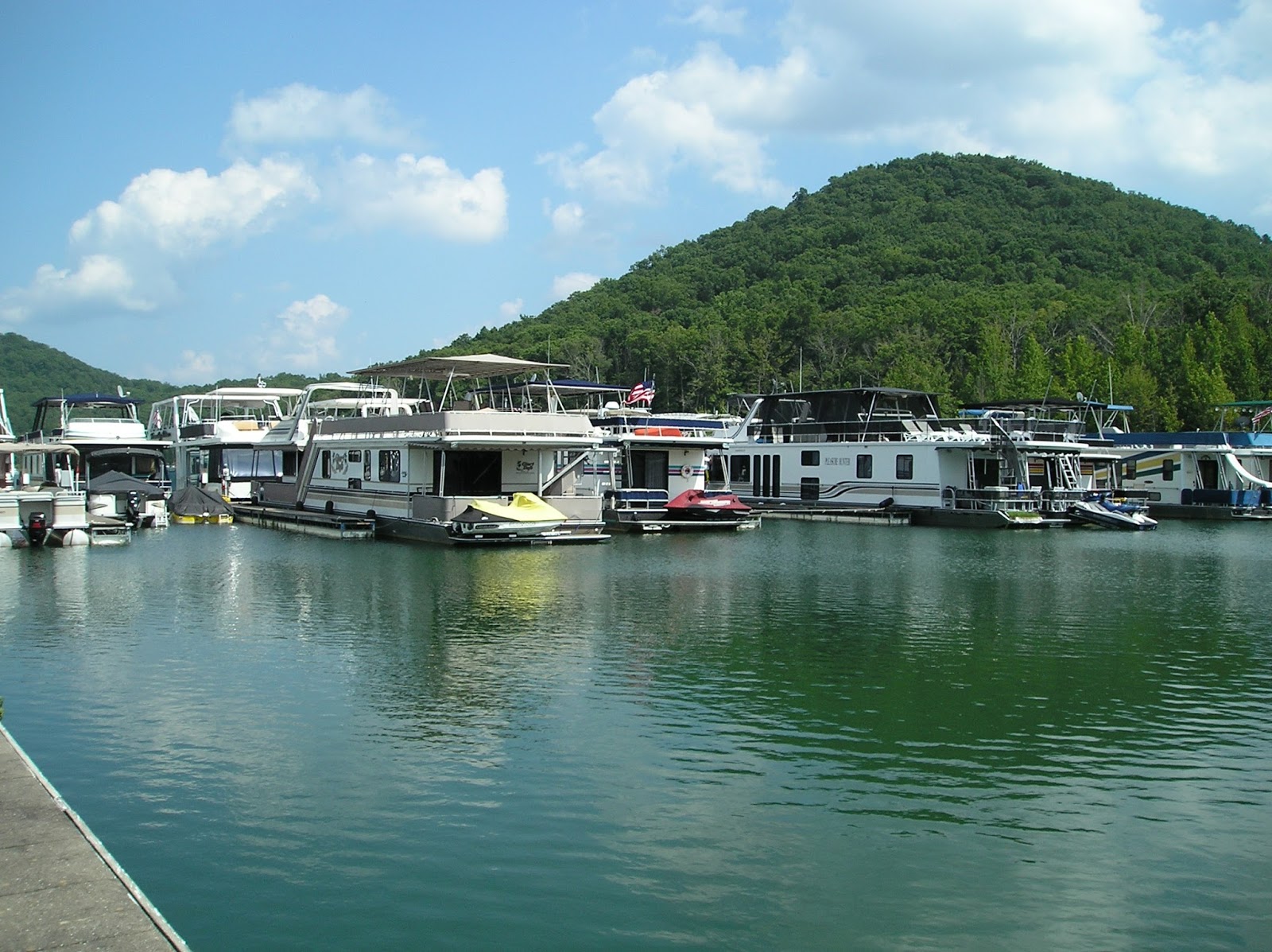 Glamorous Addiction Our Trip to Cave Run Lake in KY Includes Photos