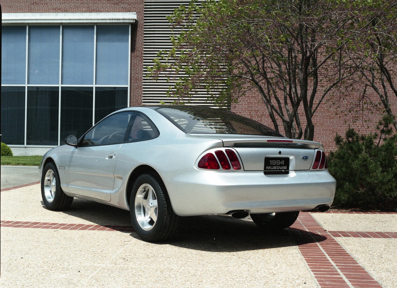 169 Automotiveblogz Ford Mustang Fourth Gen Design