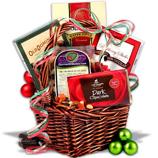 Gourmet Gift Basket on Gourmetgiftbaskets Com Offers Large  Quality Christmas Gift Selection