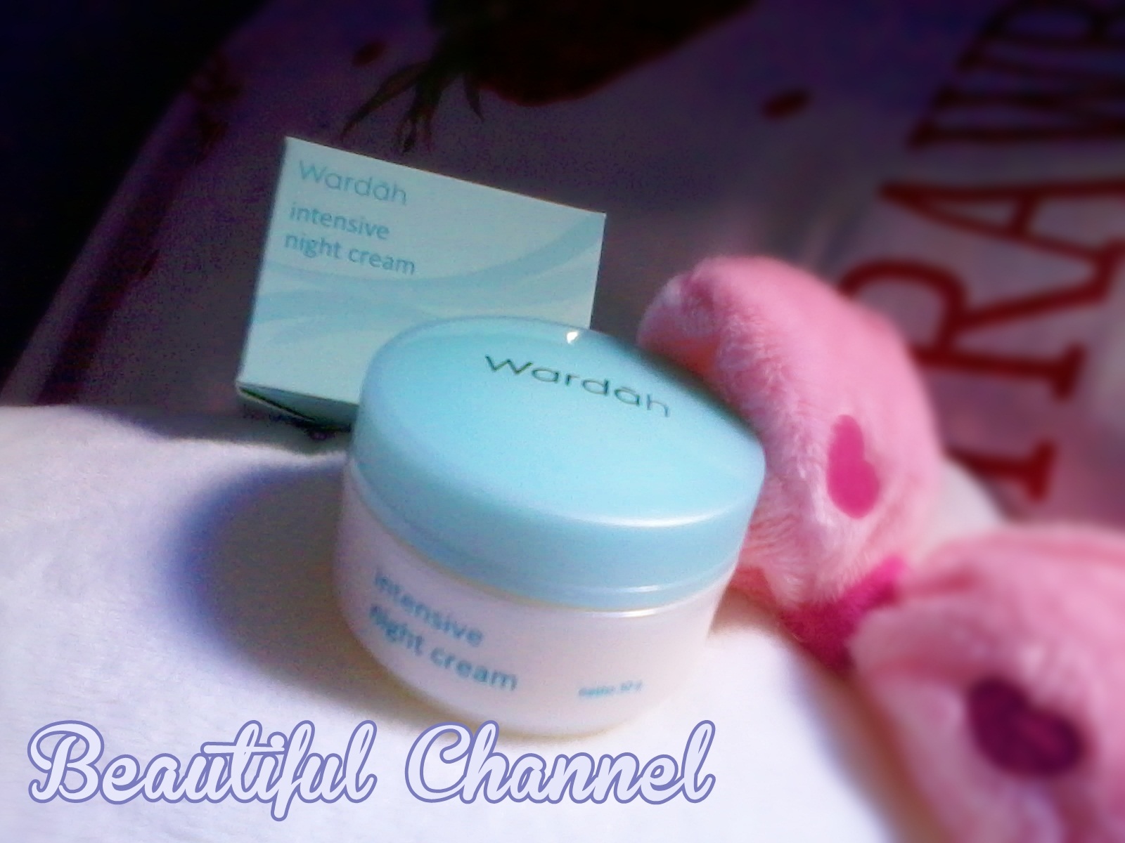 Beautiful Channel Review Wardah Intensive Night Cream Dan tertambatlah hatiku pada Wardah Intensive Night Cream ini tsaahh Gimana pengalamanku setelah 3 bulan pake krim malam ini Baca sampai selesai dong