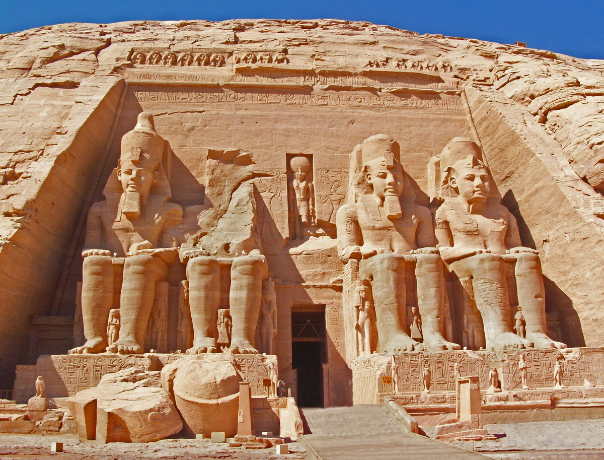 Resultado de imagen de Templos de Ramsés II en Abú Simbel