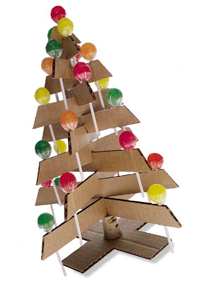 De Colher Pra Colher: Como fazer uma Árvore de Natal com Fios, ou Papelão e  Pirulitos