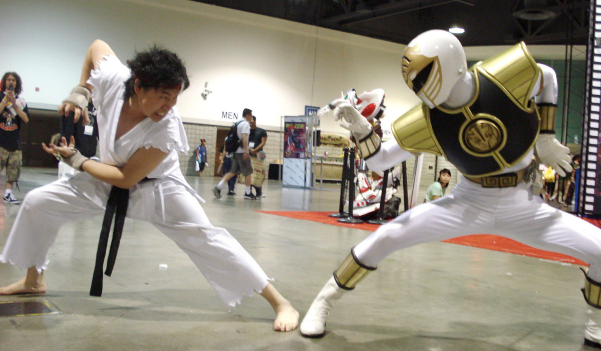 RYU+vs+White+Power+Ranger%2521%2521.jpg