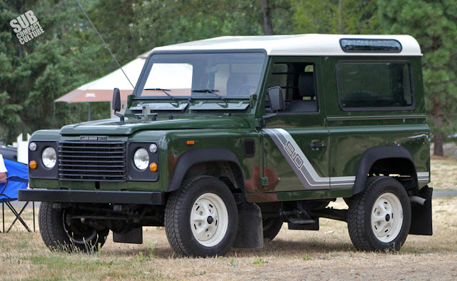 Mint Land Rover Defender 90