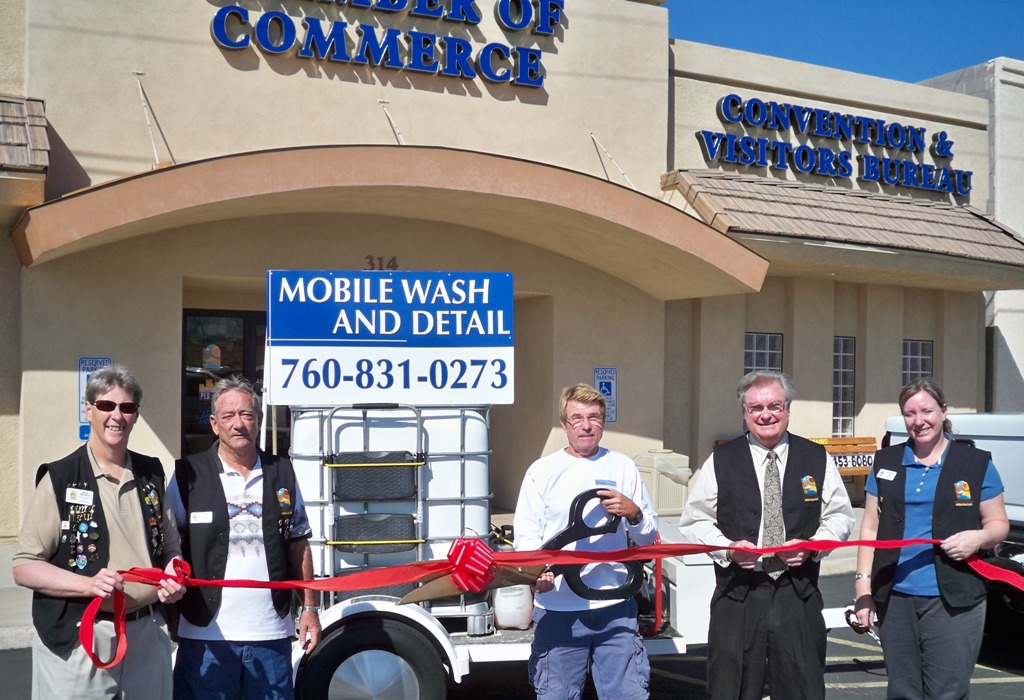 Lake Havasu Area Chamber of Commerce NewsFeed Ribbon CuttingRobert's