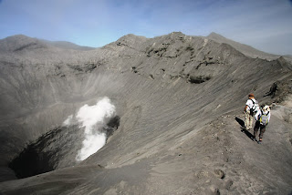 Gunung Bromo, Kawah Gunung Bromo, Kawah Bromo