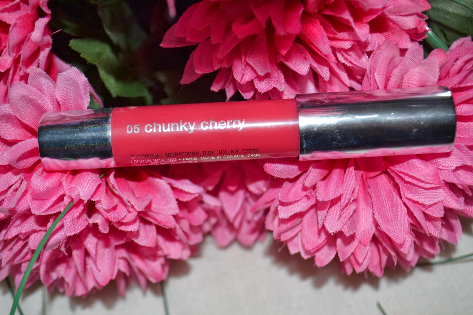 clinique chunky cherry
