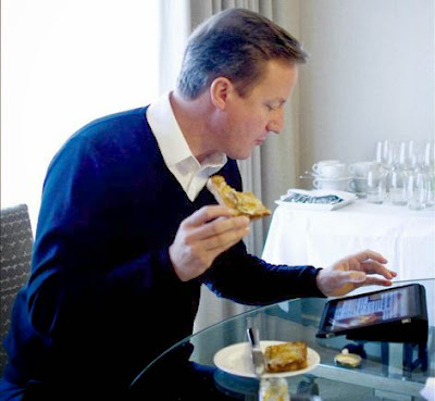Ipad+David+Cameron+PM+Britain