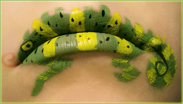 Cute Insect Lip Makeup