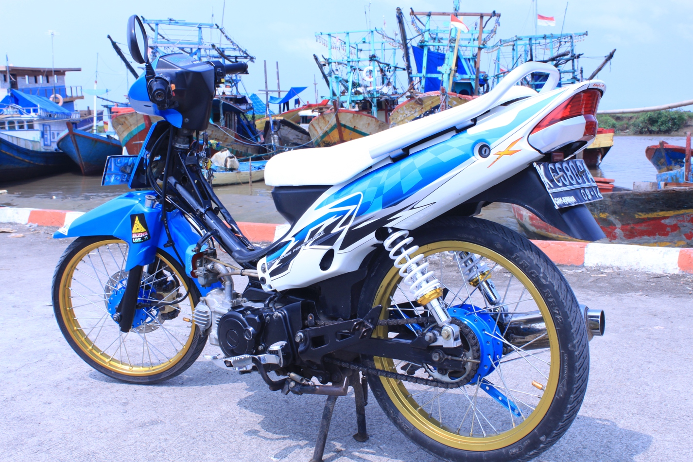 1000 Gambar Modifikasi Motor Vega R Ototrend Indonesia