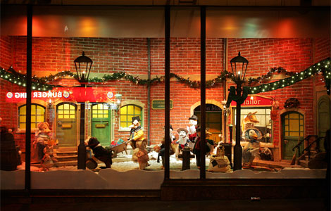 Window christmas display store displays amazing macy windows retail holiday macys department animatronics mighty lists nyc ny Mighty Lists: 15 amazing department store christmas window displays
