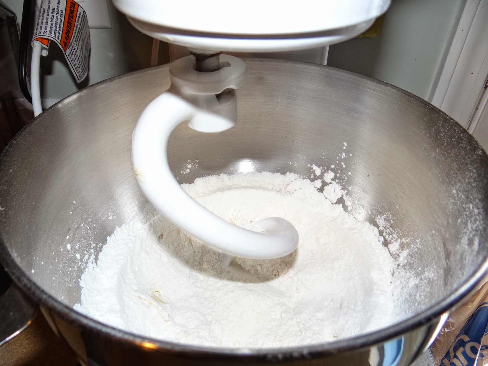 Shantirecipes Guyana RotiUsing Kitchen Aid Mixer to make roti.