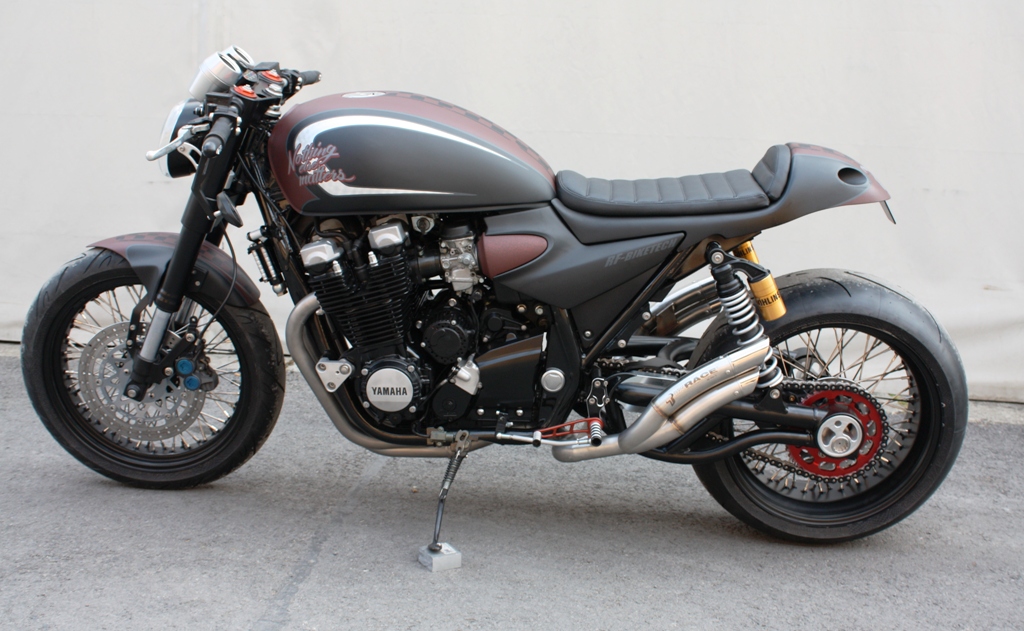 Racer, Oldies, naked ... TOPIC n°2 - Page 10 Yamaha+XJR+1300+by+RF-Biketech+03
