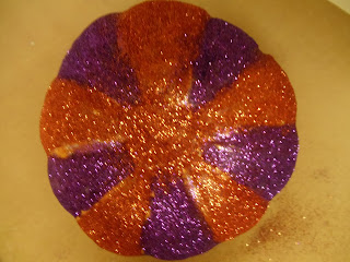 DIY: Glitter up Pumpkins! 7
