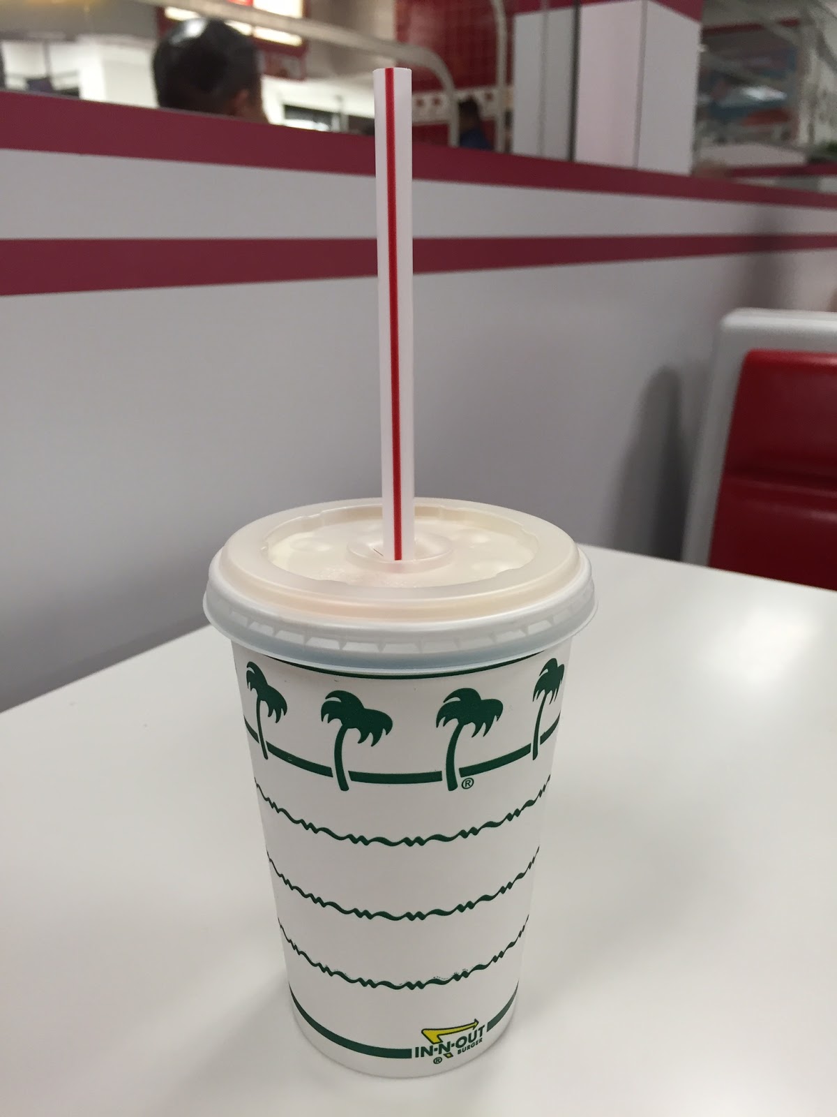 Neapolitan Milkshake From INNOUT / INNOUTのナポリタン ミルクシェイク I'm Made