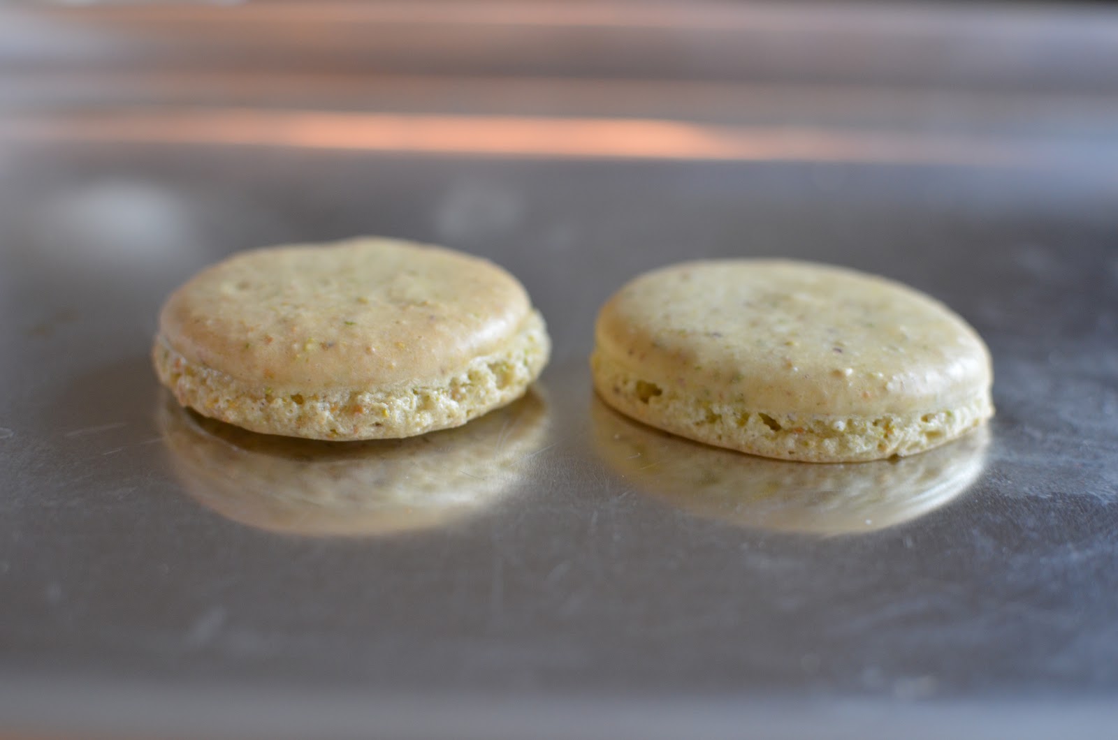 Playing with Flour Pistachio macarons