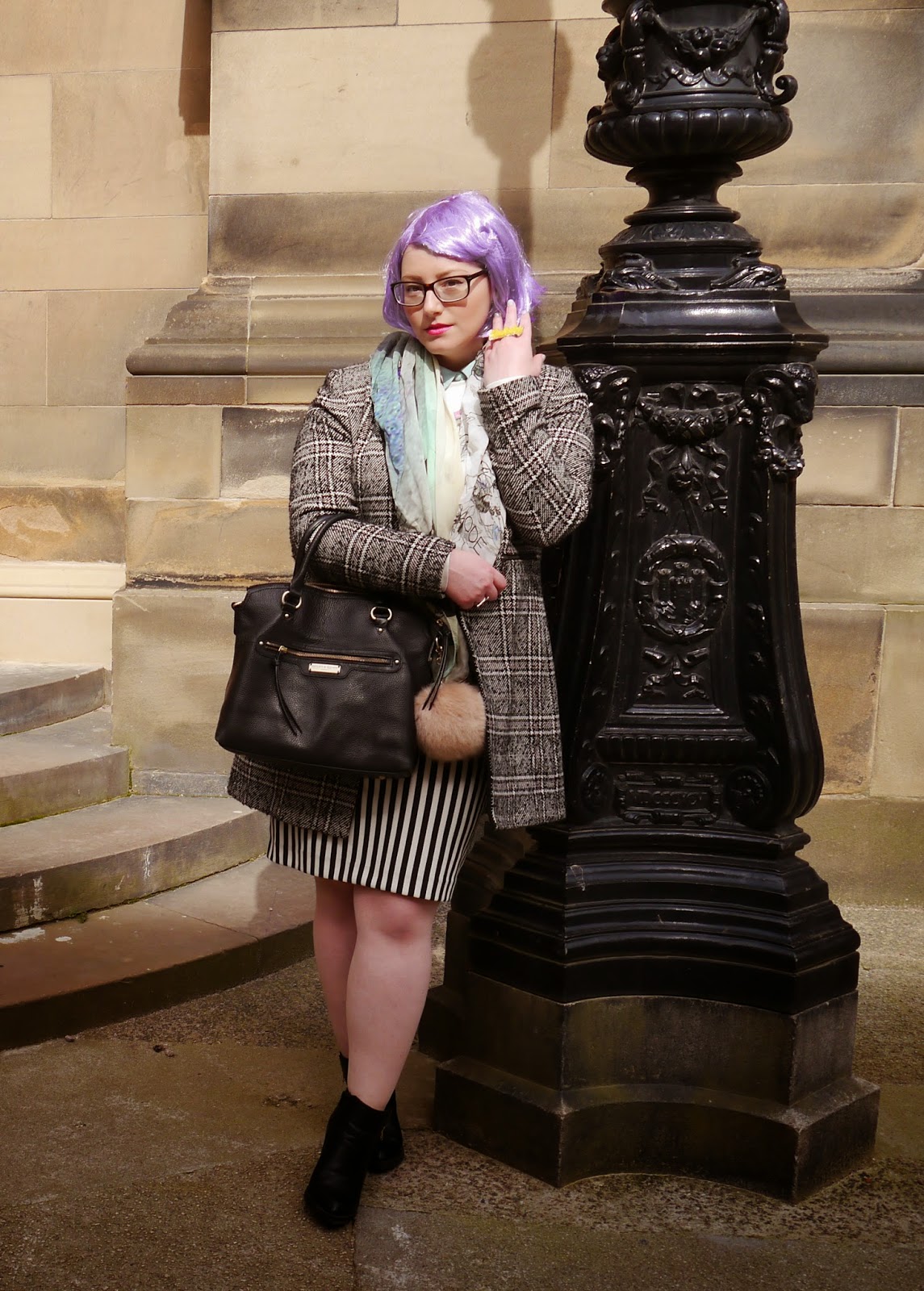 Blingers are Best! #scotstreetstyle, #EdFashion, Edinburgh, street style, monochrome, stripes, Breton, lilac hair, pom pom, Edinburgh University, tartan