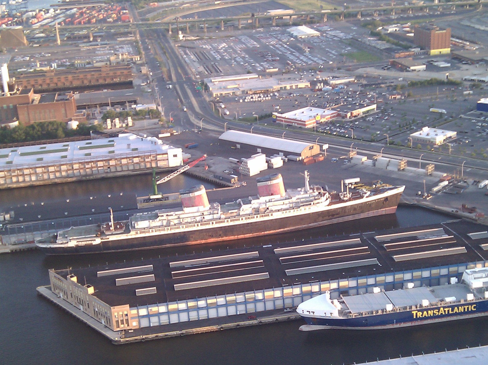 Airship Ventures SS United States