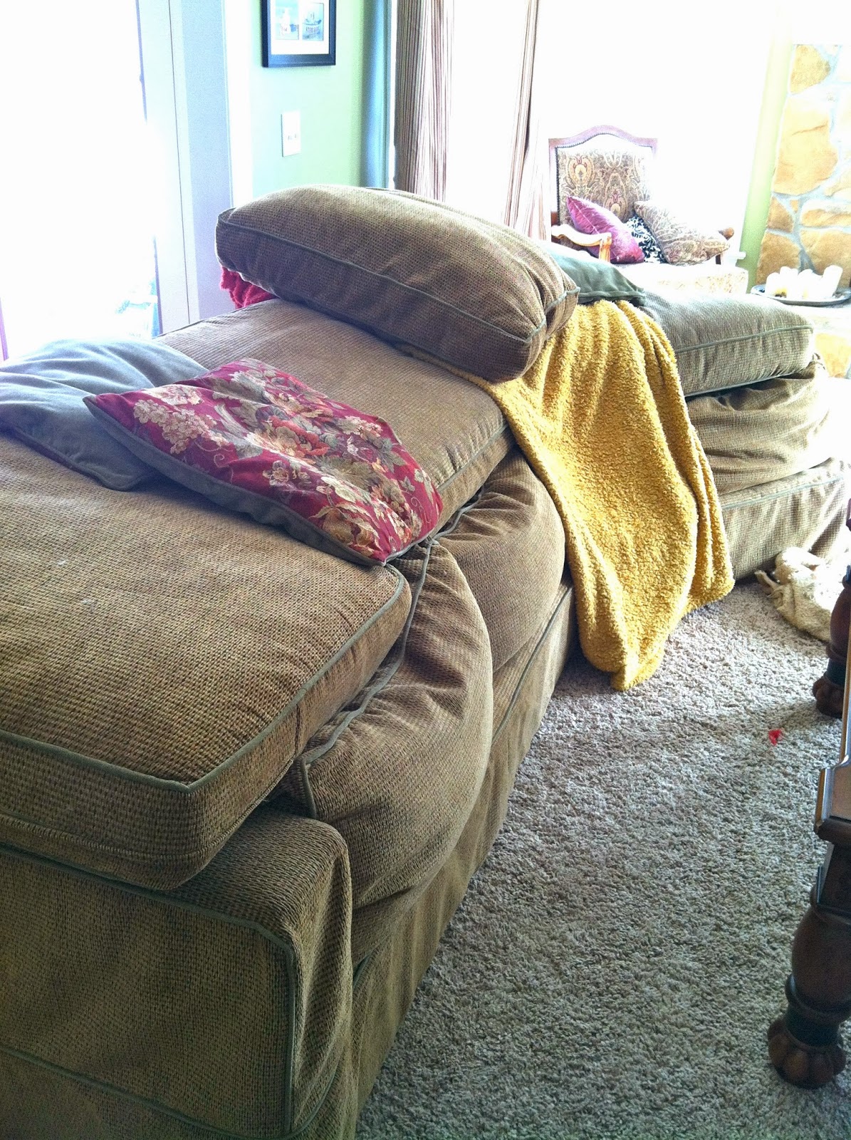 Hope Studios Bigger and Better Couch Forts