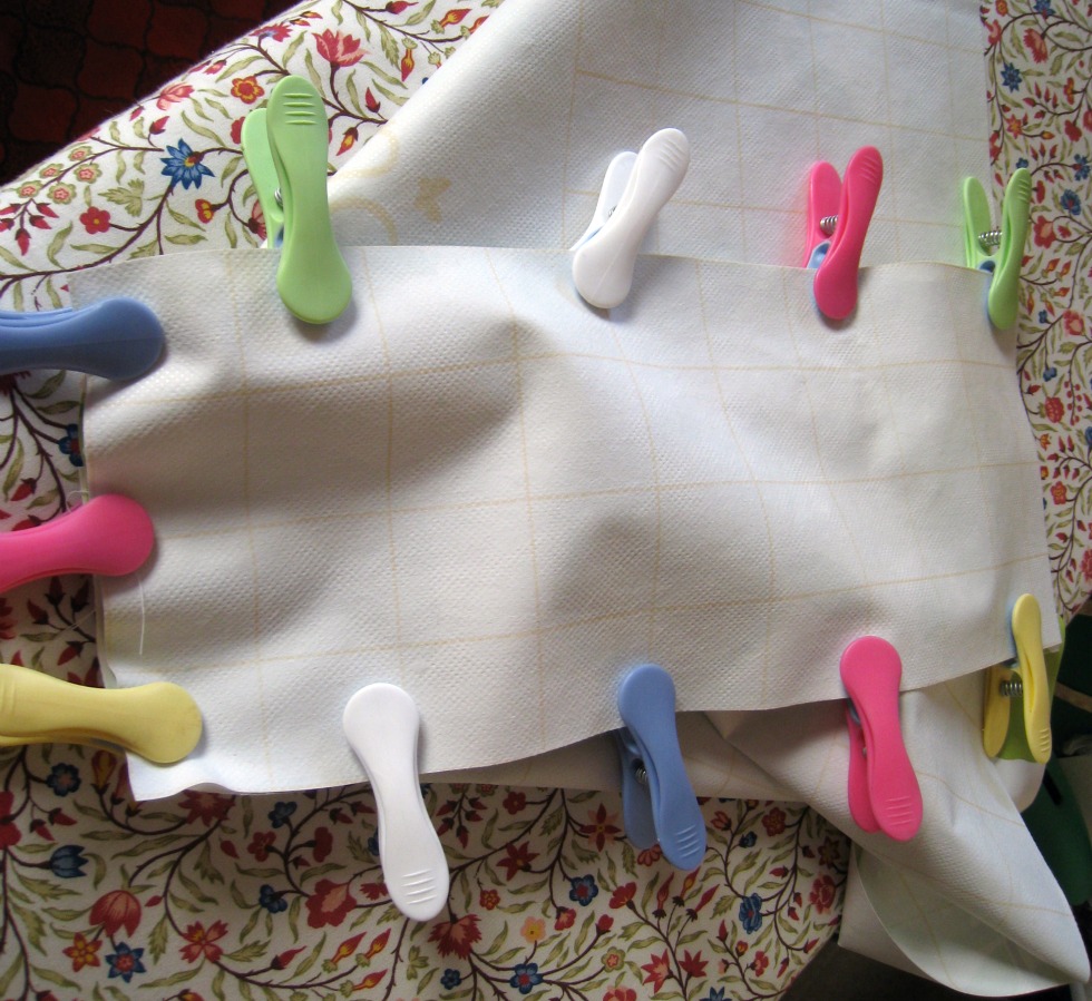 RosMadeMe Bag and Baggage The Oil Cloth Tutorial