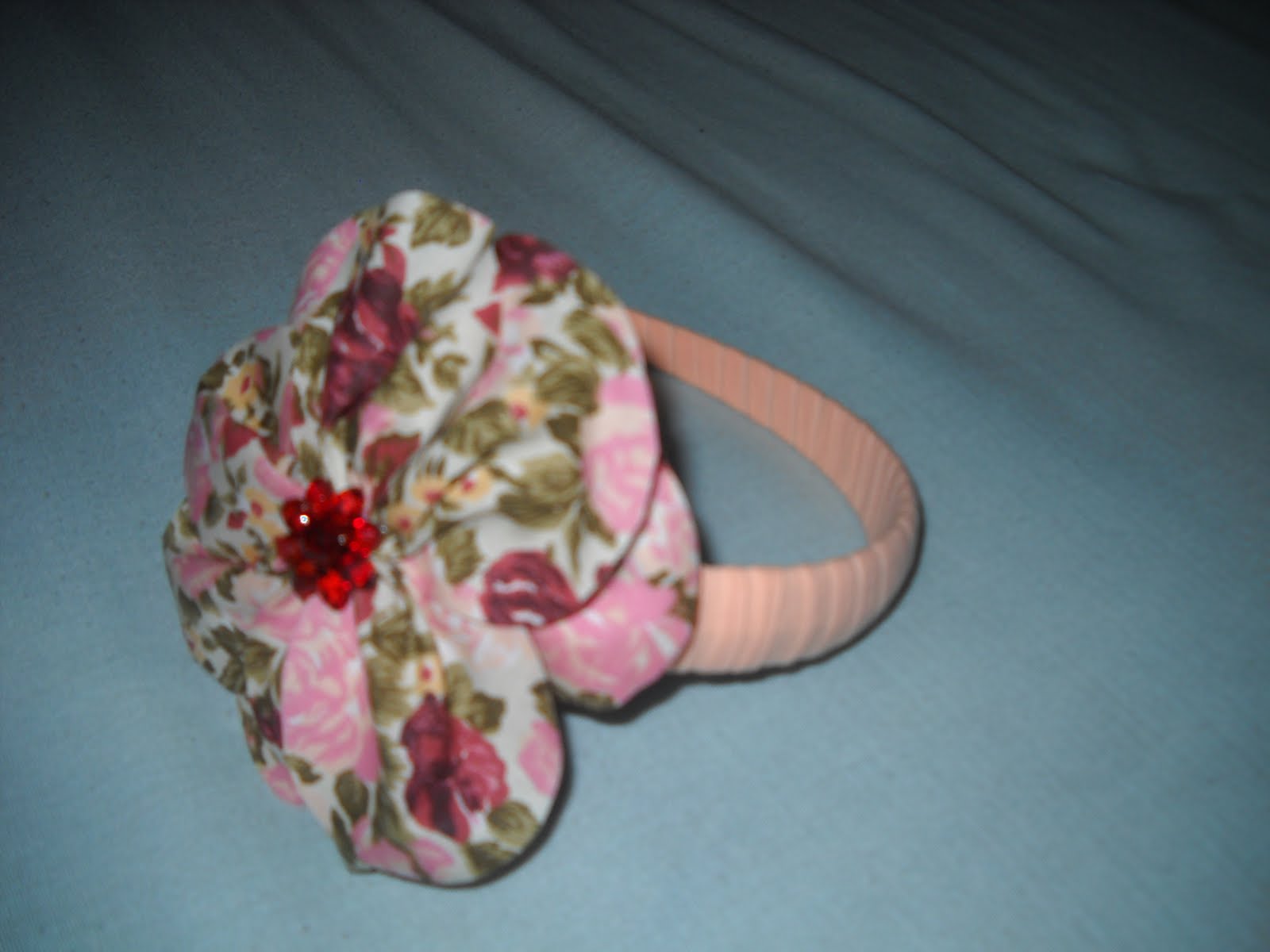 Tiaras em tecido Maria Flor Tiara de fuxico