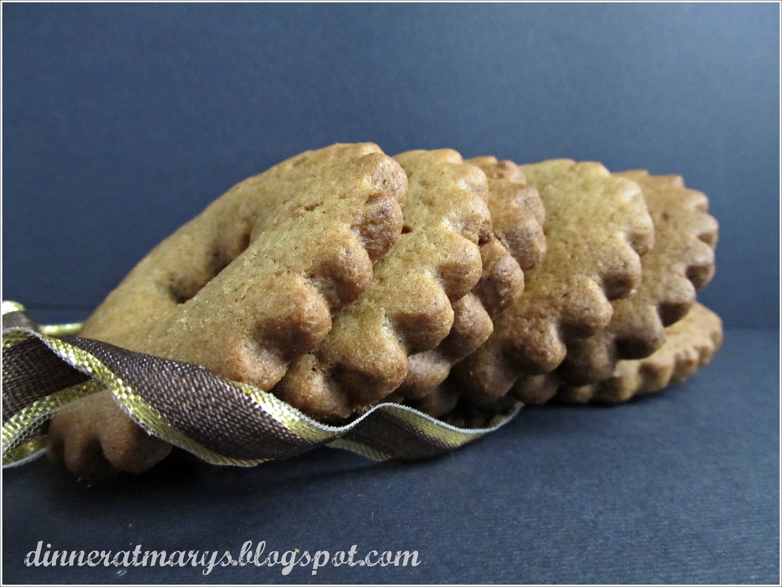 Dinner at Mary's Biscotti di grano saraceno