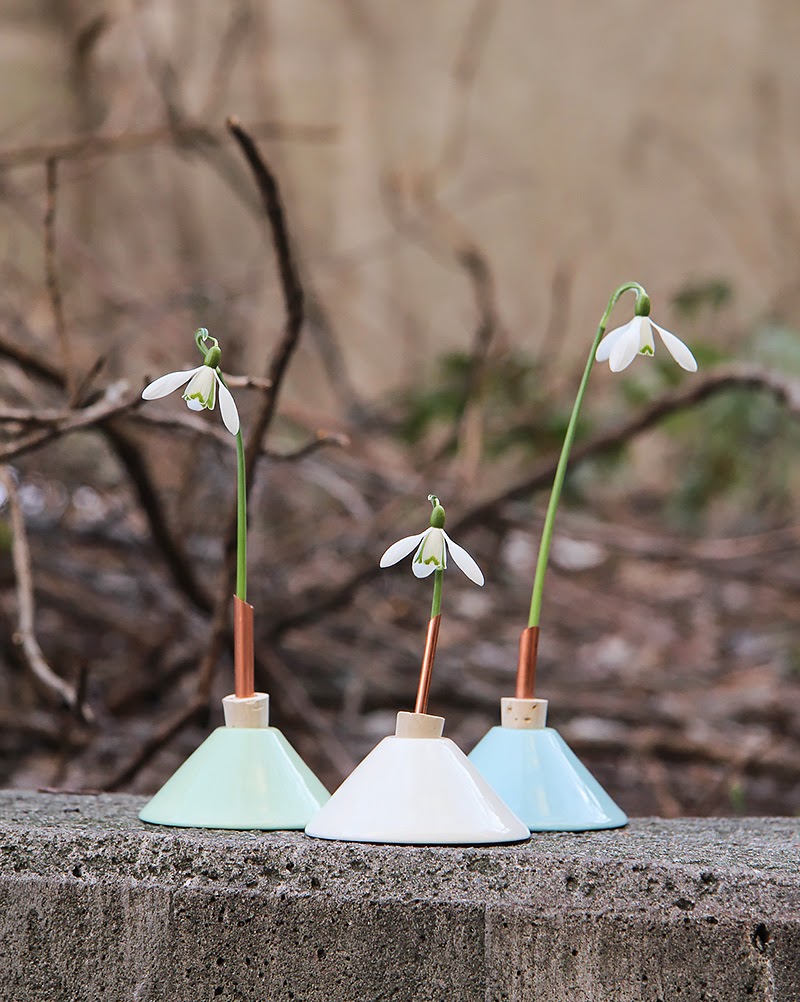 me and Alice smash hit vase