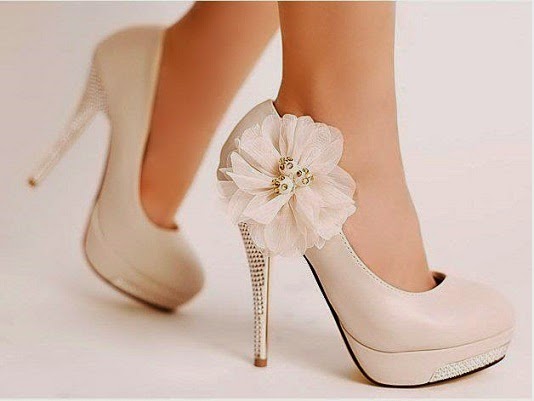 sapatos de princesa para noivas