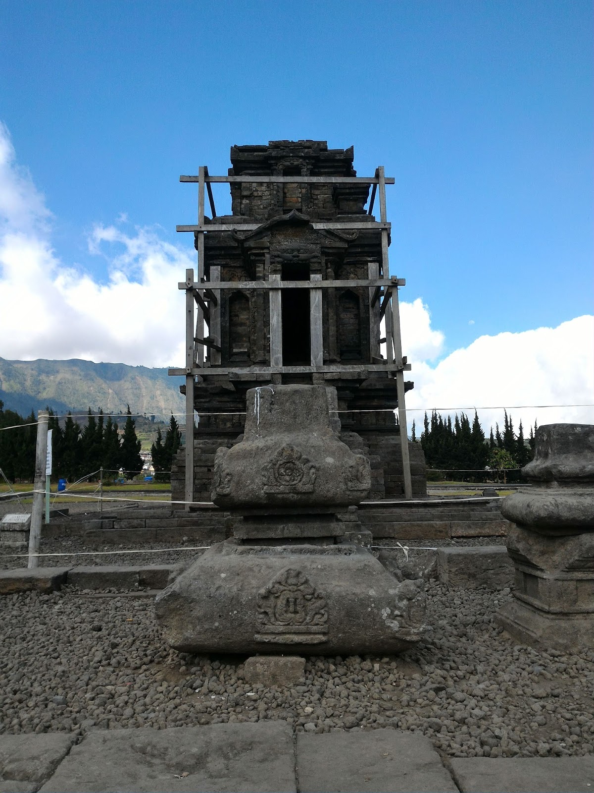 Candi Puntadewa | Sebuah Catatan Petualangan