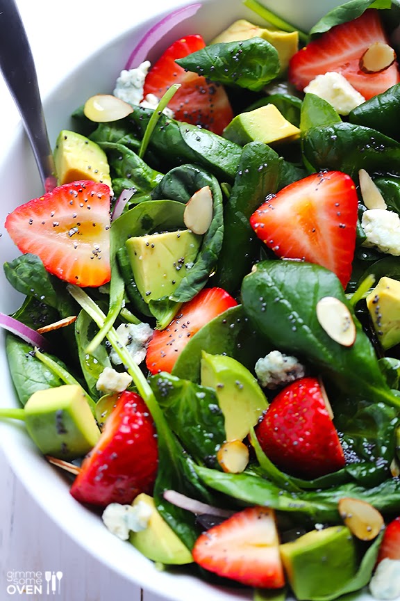 Life Fad: Avocado Strawberry Spinach Salad with Poppyseed Dressing