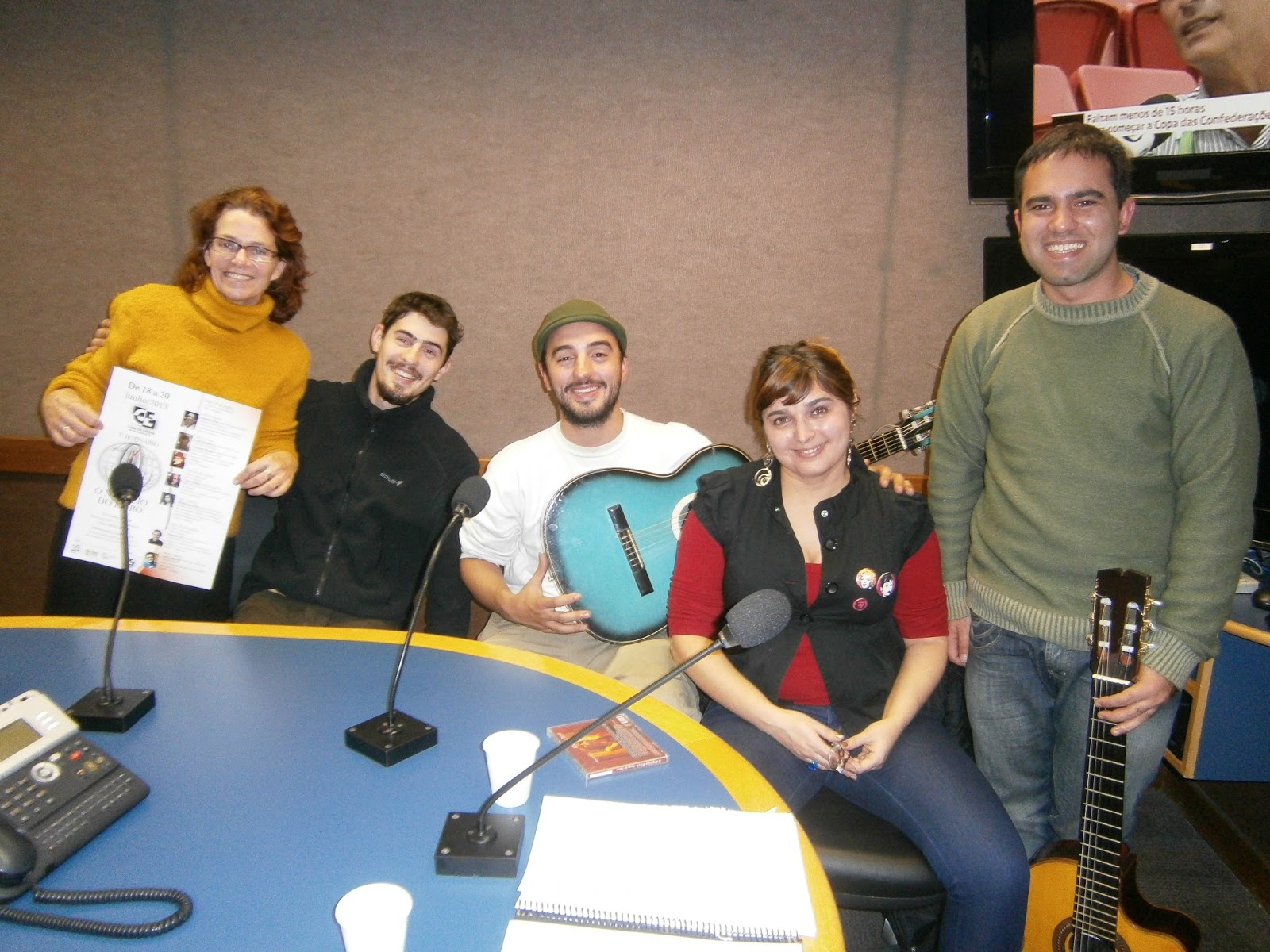 Na madrugada de sexta para sábado participei do Programa da Rádio