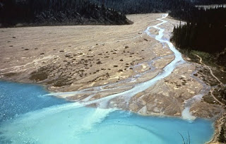 Pengertian Sedimentasi & Bentuk Permukaan Bumi Akibat Sedimentasi Pengertian Sedimentasi & Bentuk Permukaan Bumi Akibat Sedimentasi