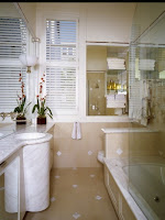 Baño largo y estrecho | Ideas para decorar, diseñar y mejorar tu casa.