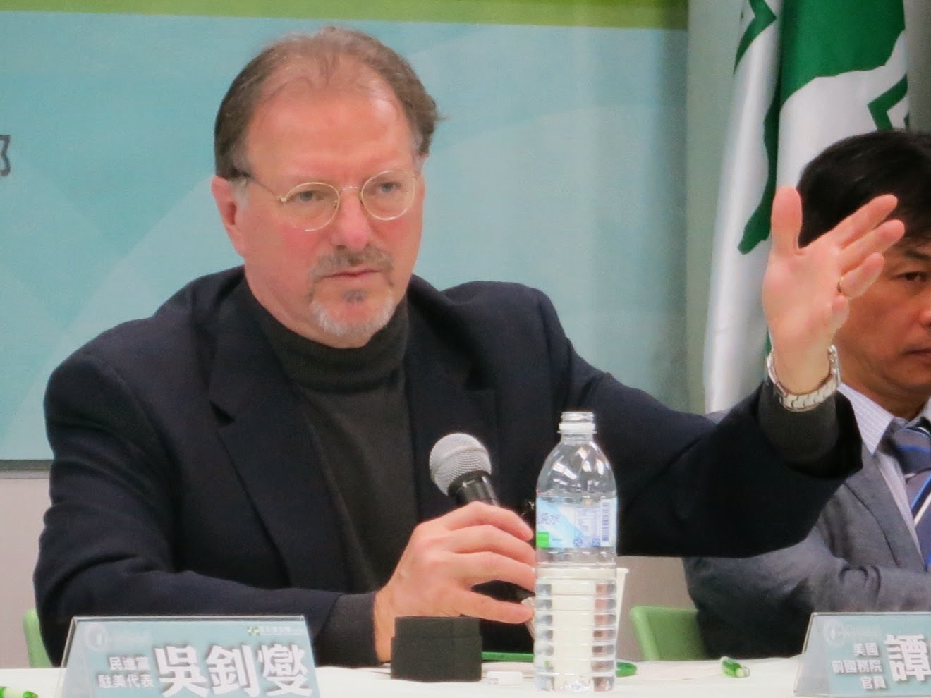 美國知名中國問題專家譚慎格(John Tkacik Jr.)今(14)日出席民進黨「台灣關係法35週年」座談會。圖:林朝億/攝 美國知名中國問題專家譚慎格(John Tkacik Jr.)今(14)日出席民進黨「台灣關係法35週年」座談會。圖:林朝億/攝