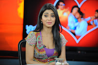Shriya Saran New Movie Personal Interview Stills [cinebrain.blogspot]