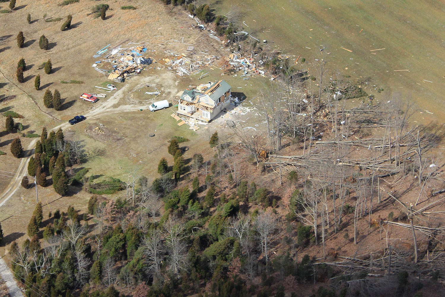 The Original Weather Blog The Tornado Chronicles West Union, OH Tornado of 3212...